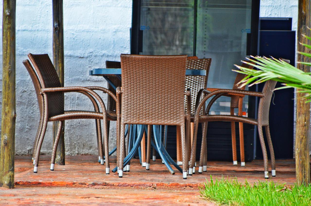 Cosy Palms Bed & Breakfast Gaborone Bagian luar foto