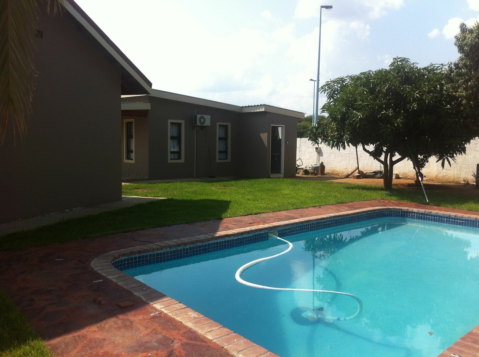 Cosy Palms Bed & Breakfast Gaborone Bagian luar foto