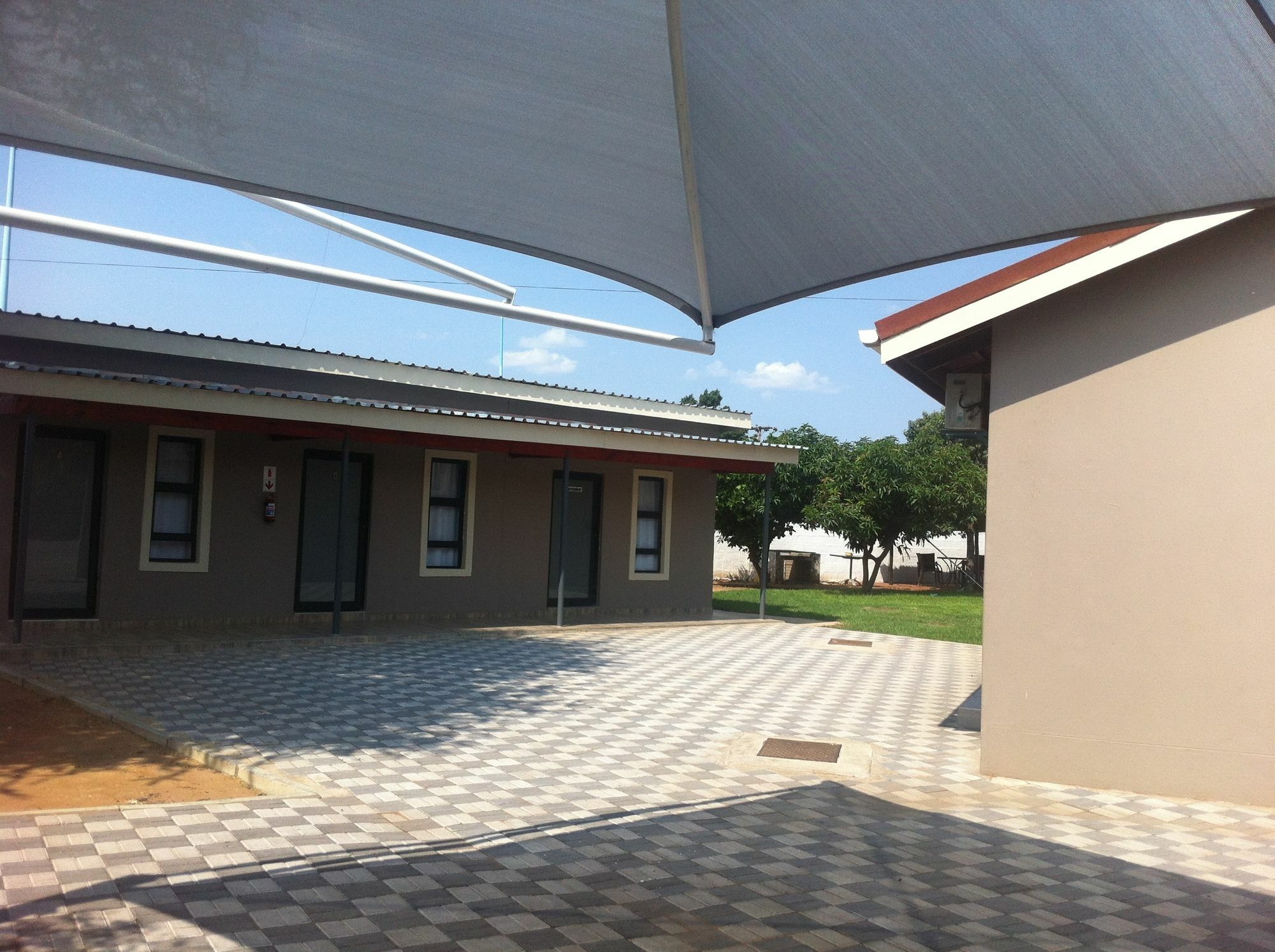 Cosy Palms Bed & Breakfast Gaborone Bagian luar foto